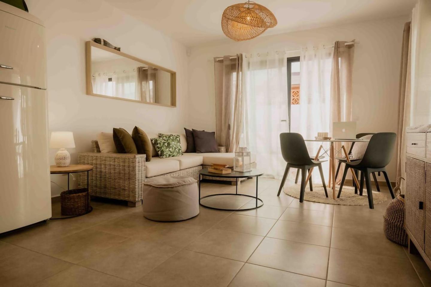 Villa Aloha Jacuzzi Y Vistas Al Mar Corralejo Eksteriør bilde