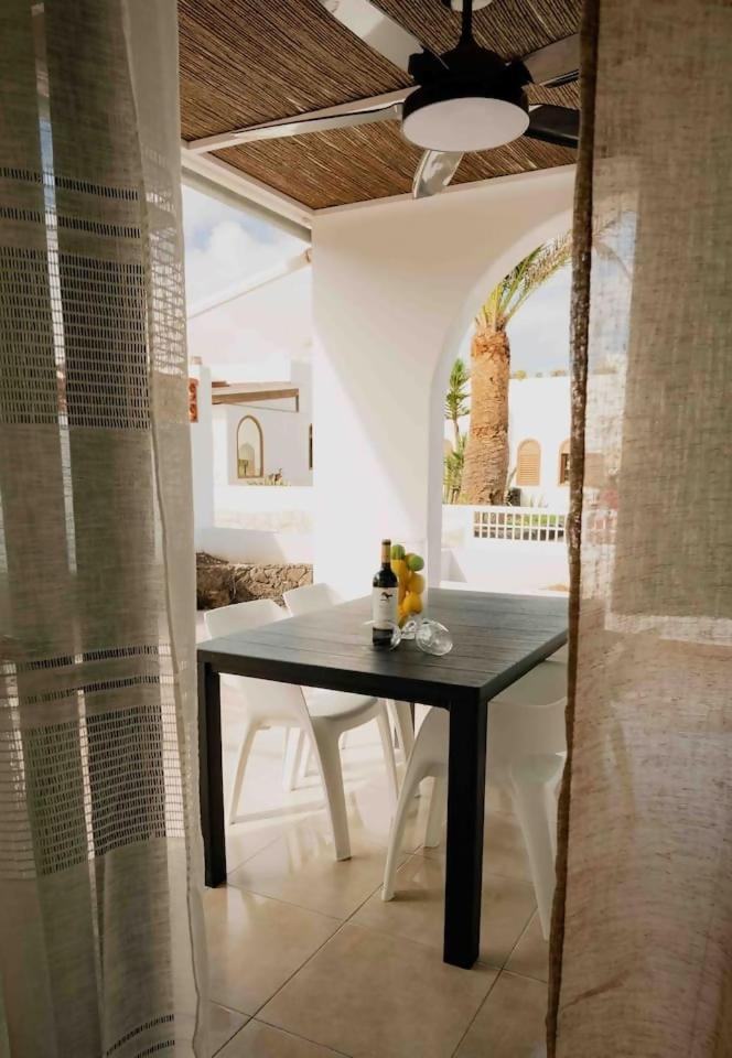 Villa Aloha Jacuzzi Y Vistas Al Mar Corralejo Eksteriør bilde